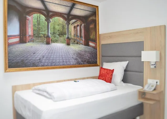 Pallas Отель 3*